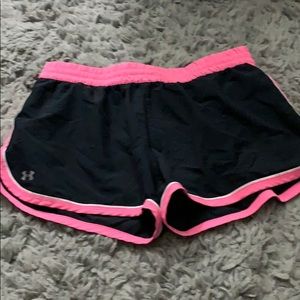 Black and pink under armour shorts.